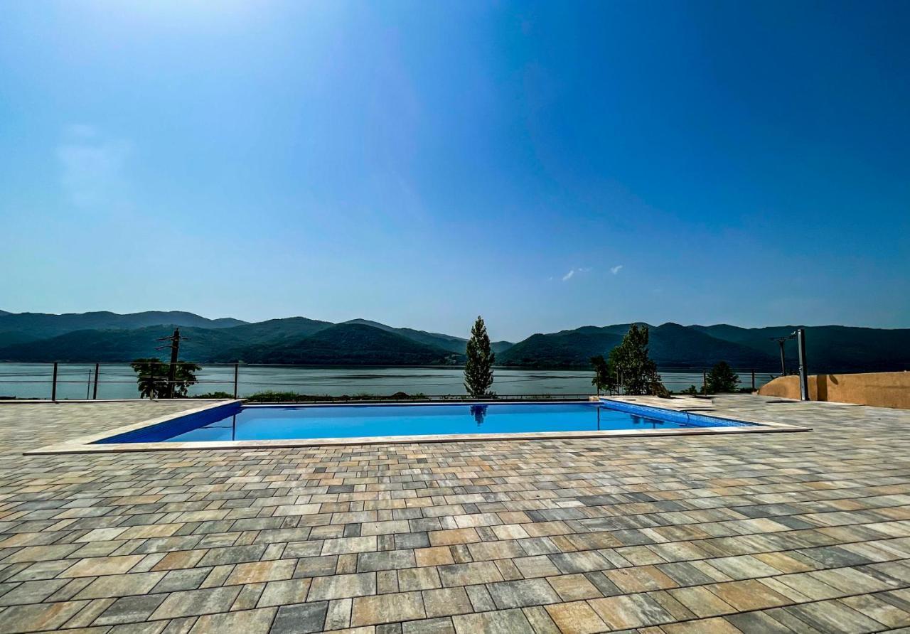 Pensiunea Balkan Gornea Exterior foto